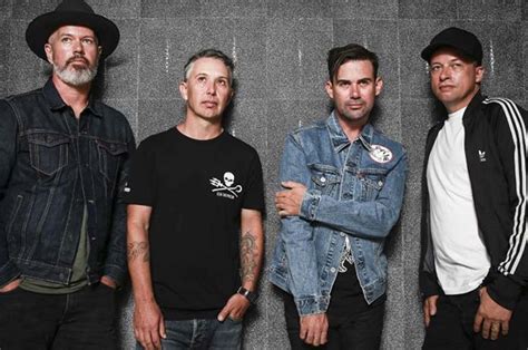 grinspoon lead singer|grinspoon songs.